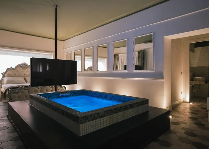 בית הארחה Suitefrattini Degli Eroi